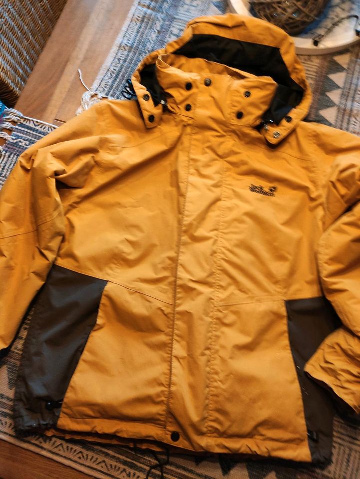 Funktionsjacke Jack Wolfskin in Stromberg