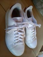 ADIDAS Sneaker Leder weiß 38,5 cloudfoam Hessen - Usingen Vorschau