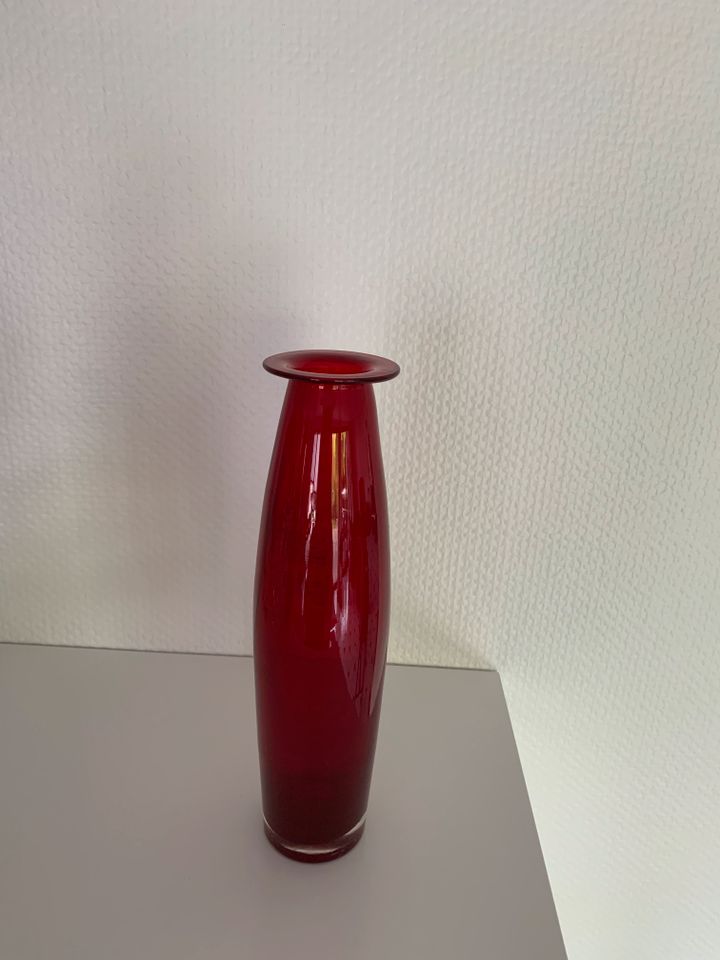 Vasen, Glasvasen, Glasvasen, Blumenvase-Rot 2 Stück, 33 cm hoch in Recklinghausen
