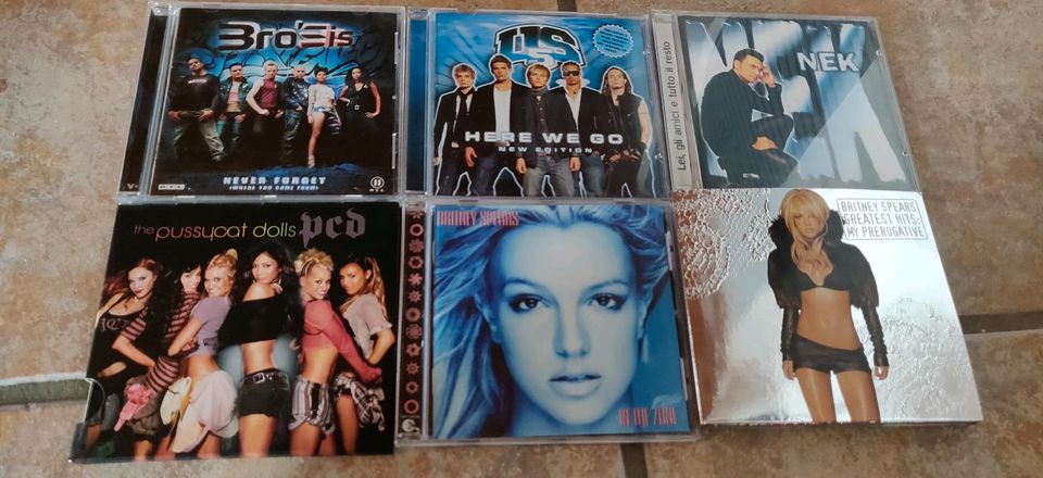 CDs Boygroups (Bro'Sis, US5, NEK) & Britney Spears in Kaiserslautern