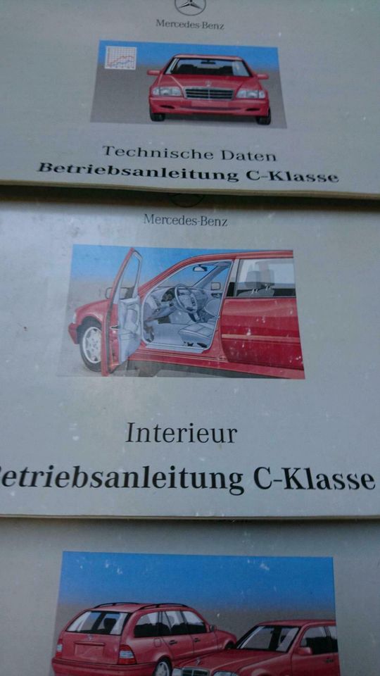 Mercedes Benz C Klasse Boradmappe in Böblingen