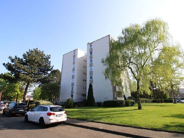 GUT AUFGETEILTE WOHNUNG MIT ZUVERLÄSSIGEM MIETER IN NETTETAL-LOBBERICH in Nettetal