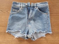 H&M Divided Shorts, Gr. 32 / 160 - guter Zustand Hessen - Schöneck Vorschau