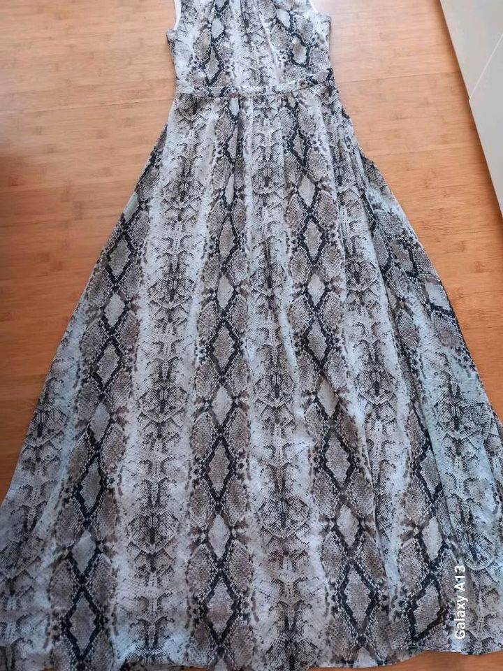 Wunderschönes Maxikleid  von Orsay GR. 36 neu in Würzburg