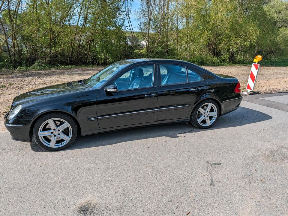 Mercedes e350 4-matic Avantgarde in Fell