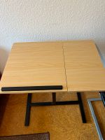 Kleiner Laptop Tisch in Top-Zustand zu verkaufen Hessen - Zierenberg Vorschau