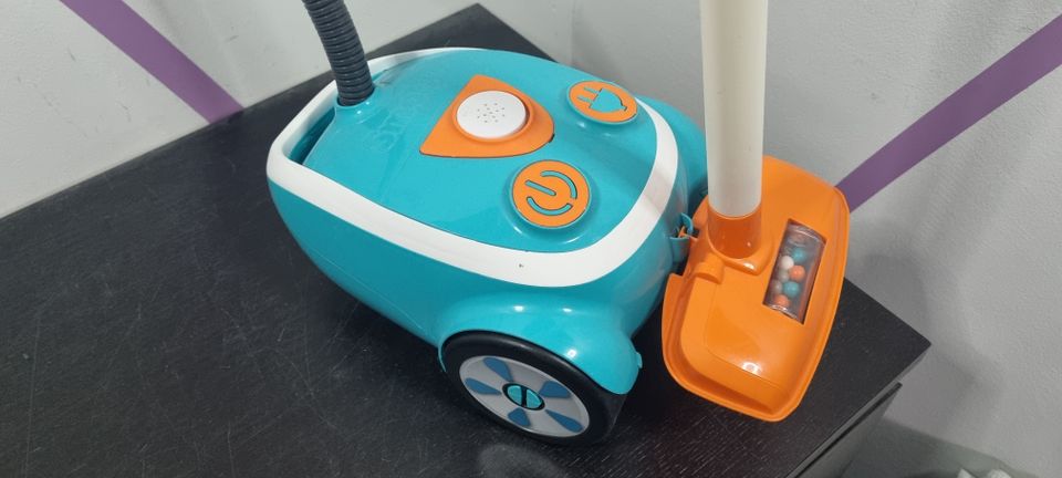 Smoby Staubsauger Eco Clean mit Sound in Hoyerswerda