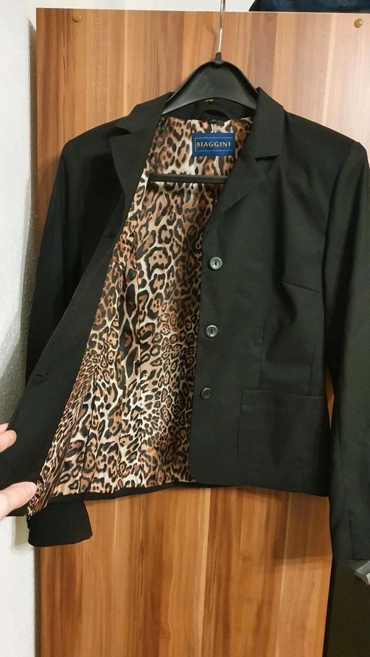 Blazer/Jacke BIAGGINI Größe S/36 in Kasendorf