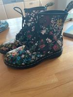 Originale Dr. Martens Blumenmuster Größe 39 Rheinland-Pfalz - Roßbach Westerwald Vorschau