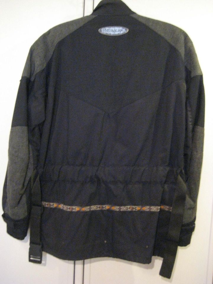 Restless Gore-Tex Motorradjacke-Wasserdichte GORE-TEX Jacke Gr. L in Volkmarsen