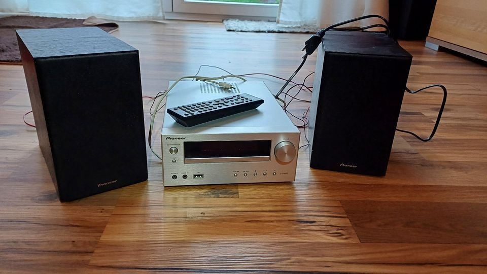 Pioneer Mini Hifi-Anlage X-HM11 in Darmstadt