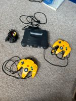 Nintendo 64 mit zwei Controller Leipzig - Sellerhausen-Stünz Vorschau