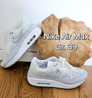 Nike Air Max Damen Sneaker Turnschuhe Gr. 39 Niedersachsen - Goslar Vorschau