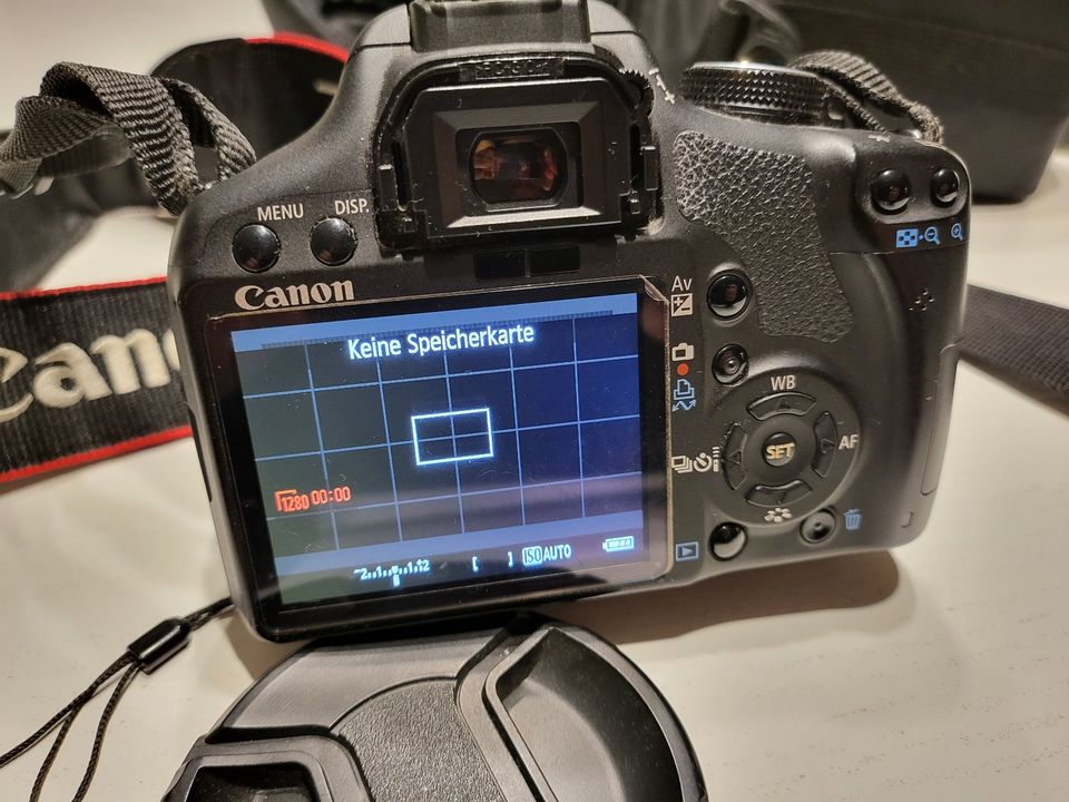 Canon 500D Body inkl. Zubehör in Kiel