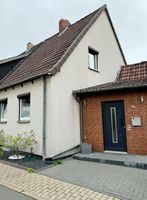 Modernes Reihenendhaus in Salzgitter Bad: Eleganter Wohnkomfort mit Pool und Außenküche Niedersachsen - Salzgitter Vorschau