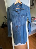 Jeanskleid Von Levi’s Köln - Ehrenfeld Vorschau
