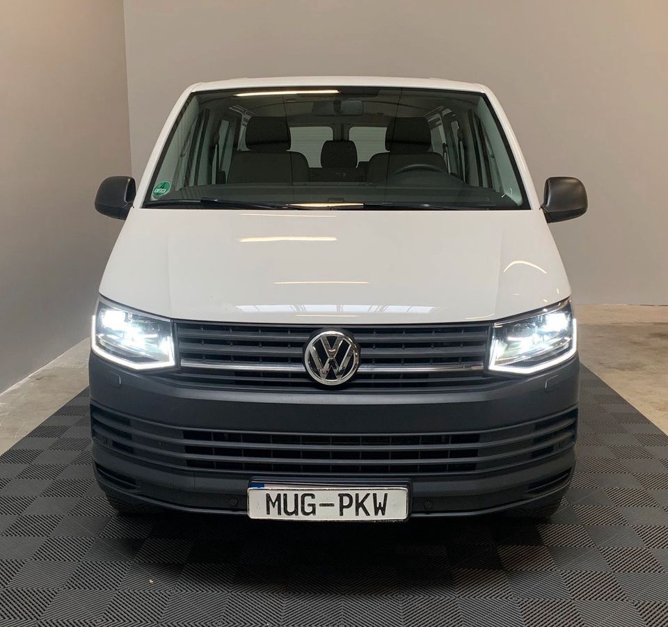 Volkswagen T6 Transporter 2.0TDI *DSG-5Sitze-Navi-LED-AHK* in Emden