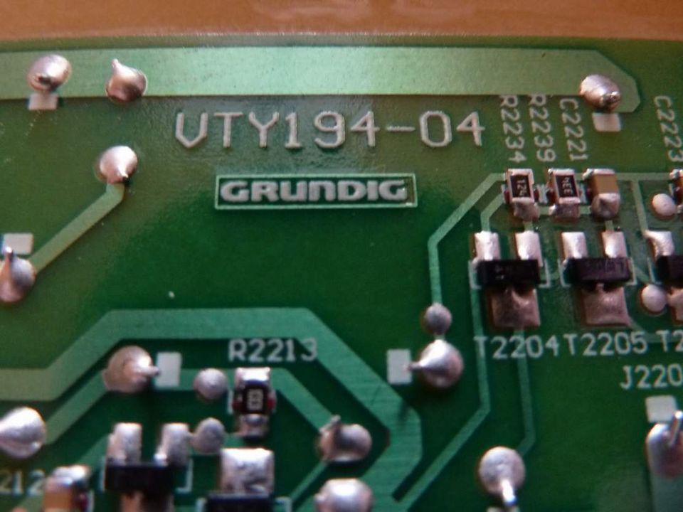 Grundig 48 VLE 5421 BG Netzteil VTY194-04 in Buttenwiesen