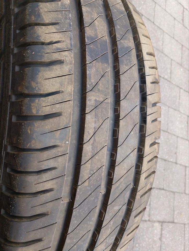 4x Reifen, Auto, Sommer, Michelin, 215/65R16C, Vivaro, Traffic in Dinkelsbuehl