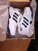 Adidas Turnschuhe Strutter Sportswear Neu OVP im Karton Gr 40 Schleswig-Holstein - Oststeinbek Vorschau