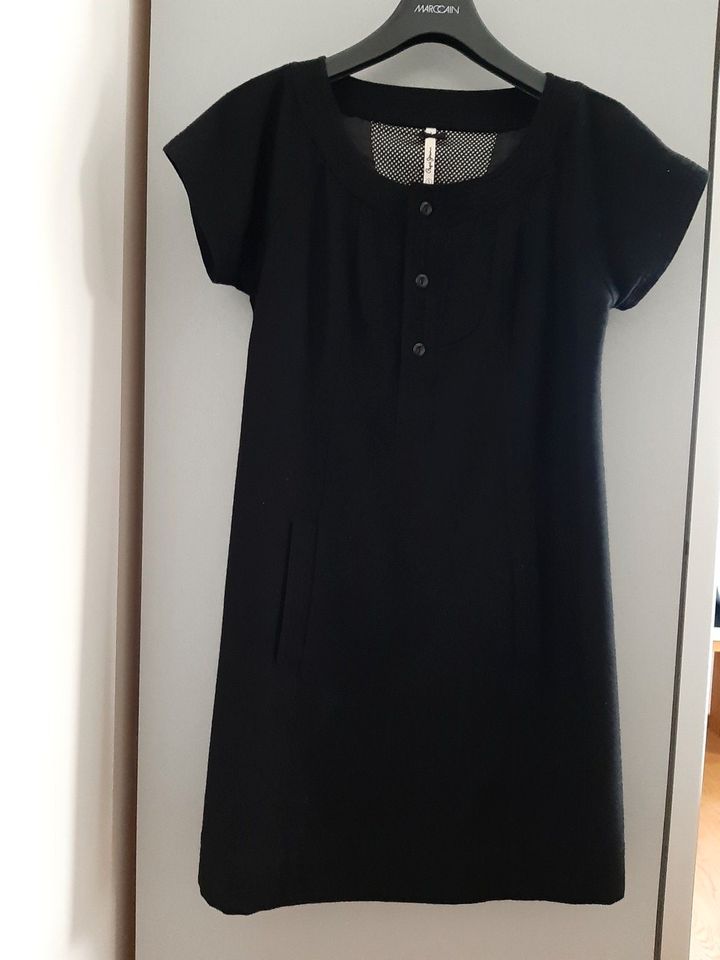 Pepe Jeans Kleid Wolle/Viskose, Gr. S, schwarz in Efringen-Kirchen