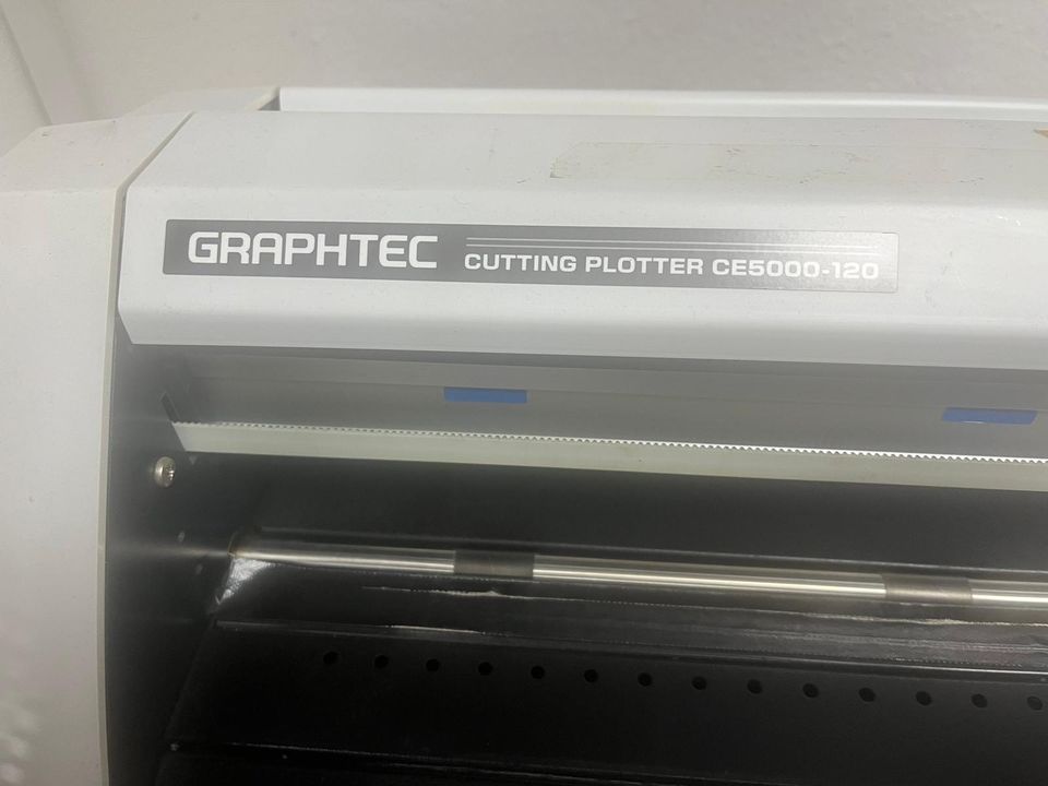 Graphtec CE5000-120 Schneideplotter in Düsseldorf