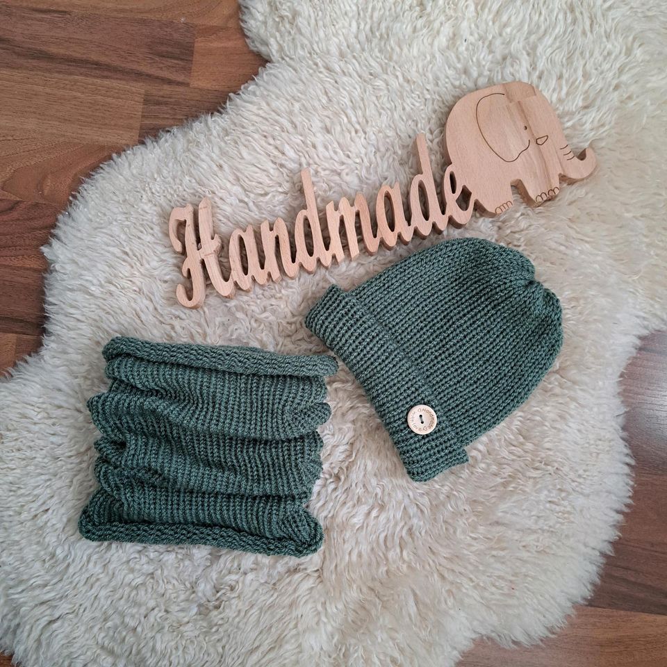 ❤️ NEU Handmade Strickset wollmütze und Loop Kinder in Schelklingen