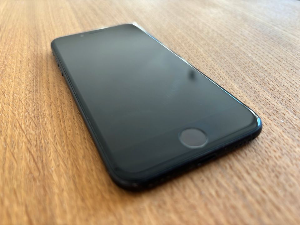 iPhone 7 mit 32 GB in Lohmar