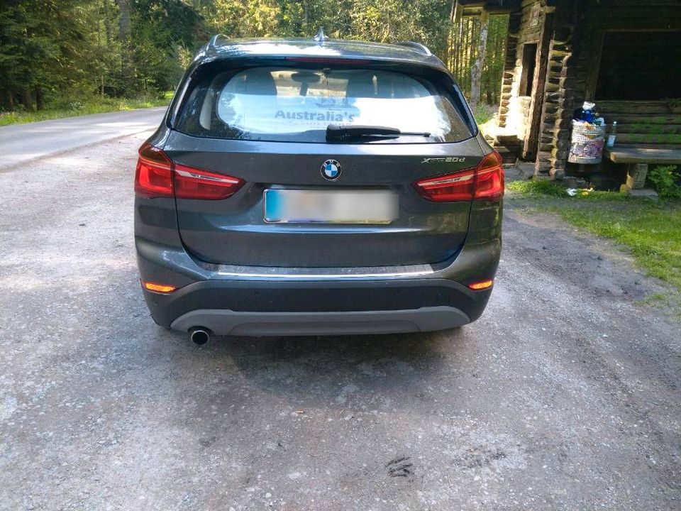 BMW X1 Baureihe xDrive Advantage AHK in Bad Wildbad