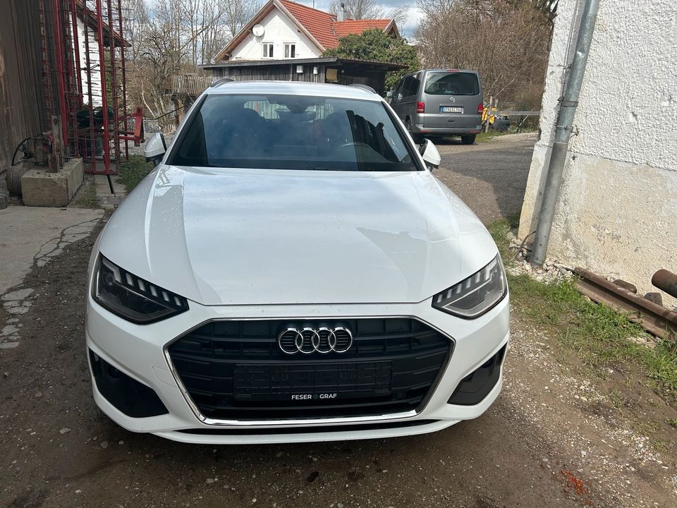 Audi a4 b9 Facelift in Gilching