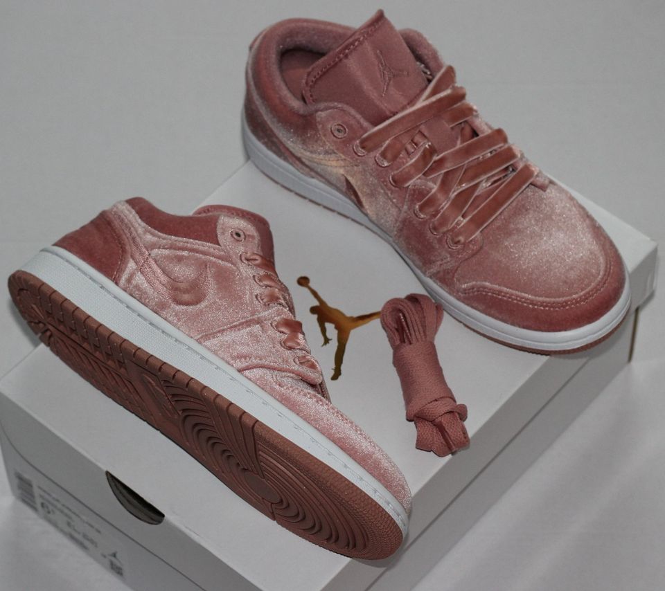 ✅Nike Air Jordan 1 Low SE Pink Velvet (W) EU 36 36,5 37,5 40 DS!✅ in Goch