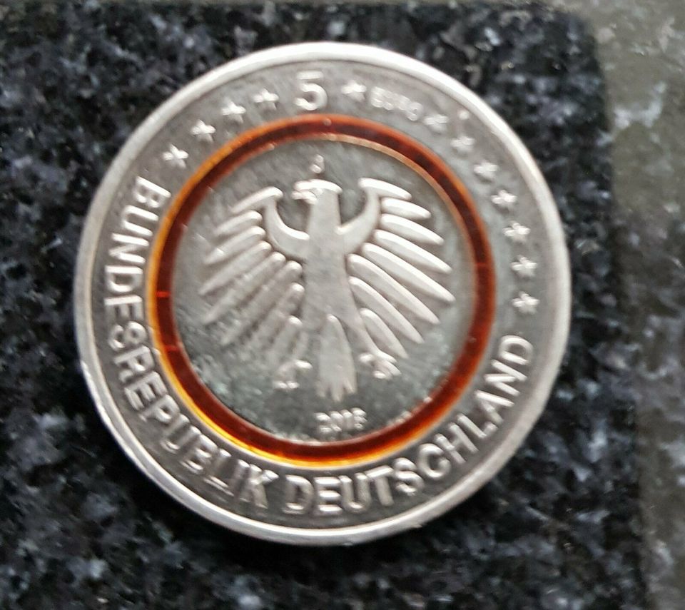 5 Euro Münze 2018 Subtropische Zone J = Hamburg oranger Polymerri in Wietze