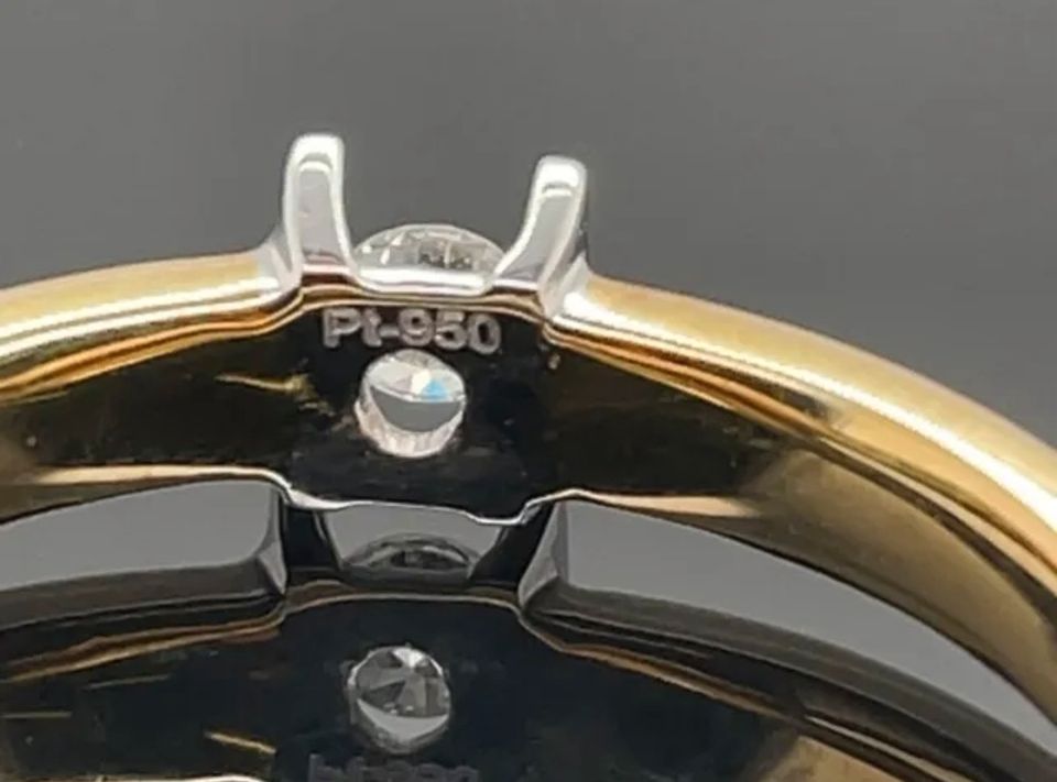 750 Gold Ring und 950 Platin mit einem 0.10 ct Brilliant in Düsseldorf