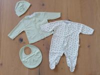 kissy kissy Set Strampler Weste Mütze Lätzchen Gr. 62-68 NEU Bayern - Laberweinting Vorschau