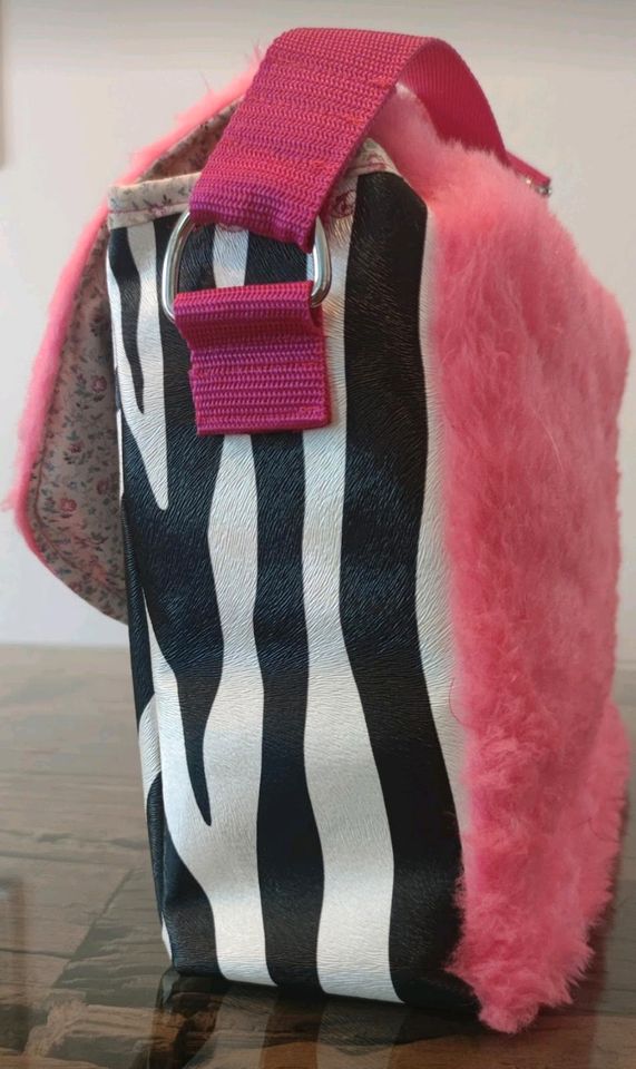 Pink Zebra Handtasche in Winsen (Luhe)