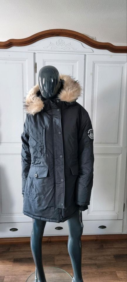 Superdry Parka Ashley Everest Gr. XL NEU in Hamburg-Nord - Hamburg  Fuhlsbüttel | eBay Kleinanzeigen ist jetzt Kleinanzeigen