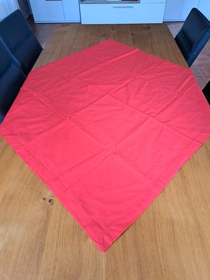 2 Tischdecken rot 98 x 98 cm manguun in Ganderkesee