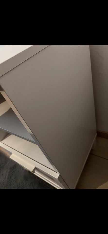 Ikea Brimnes Nachttisch weiß mit Schublade in Bochum