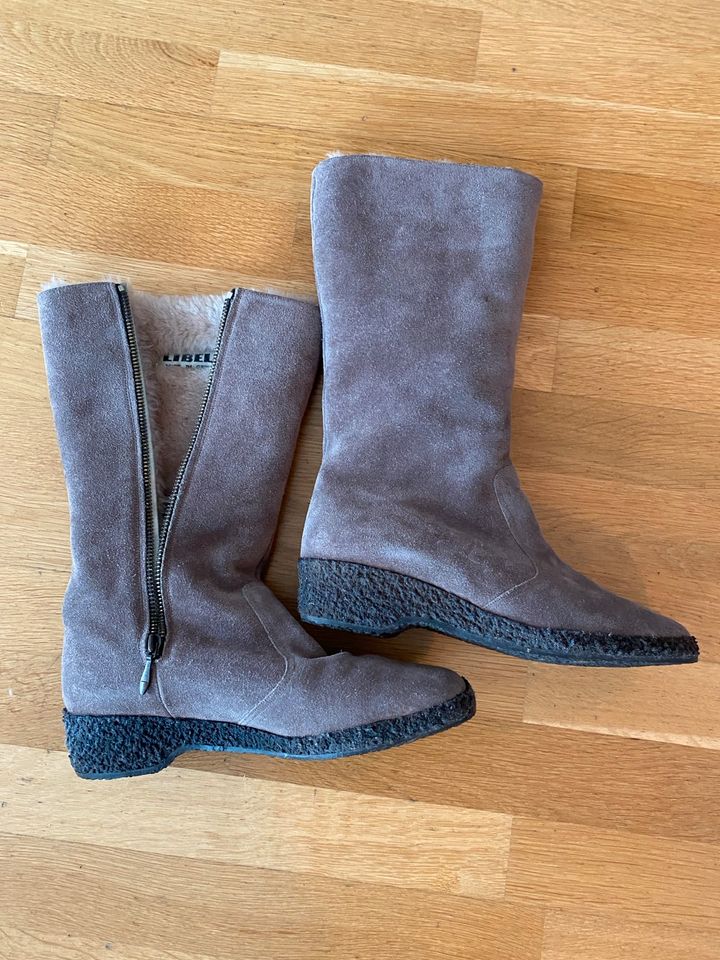 Winterstiefel Libelle gefüttert Wildleder 37 Creme Braun wie NEU in Hamburg