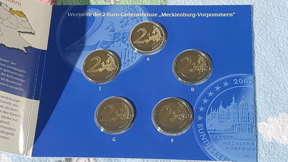 2 Euro Gedenkmünzen Serie Bundesländer Schloss Schwerin 2007 in Hilden