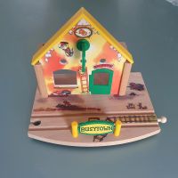 Brio BusyTown Bahnhof f Holzeisenbahnen München - Bogenhausen Vorschau