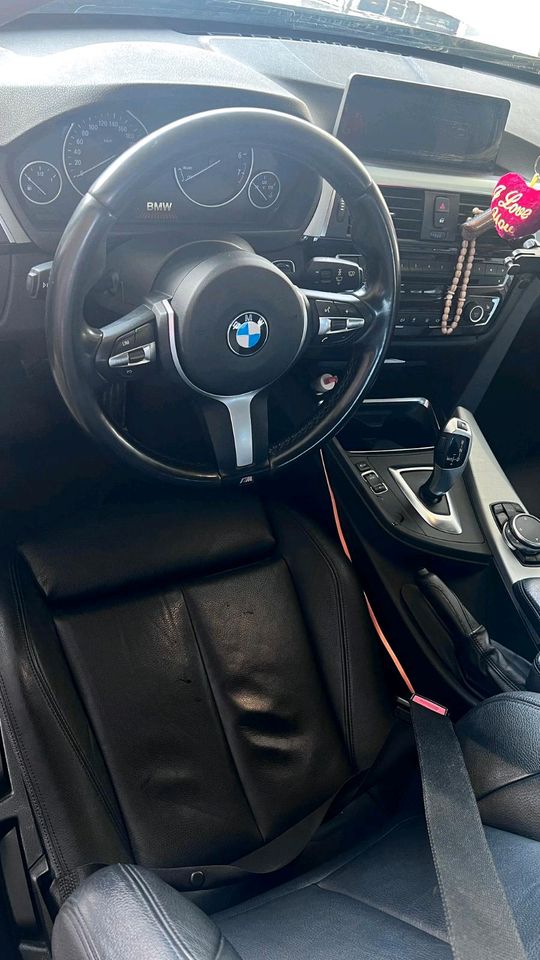 BMW F30 320i Facelift Navi-Prof*M-Lenkrad*19 Zoll in Gangkofen