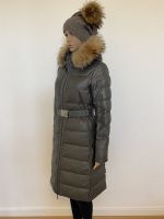 MONCLER Nantesfur Mantel Damen Daunenjacke grau Gr.1/36 Neuwertig Frankfurt am Main - Eschersheim Vorschau