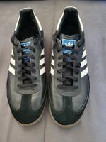 Adidas Samba, schwarz „Das Original“ Gr. UK10 = D44, Top-Zustand! Niedersachsen - Cremlingen Vorschau