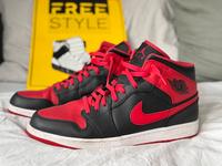 Air Jordan 1 Mid Black Fire Red, Gr. 49,5 / US 15 Brandenburg - Grünheide (Mark) Vorschau