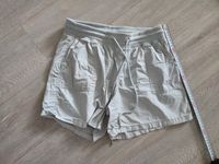 Shorts mini khaki mit Taschen Dresden - Johannstadt Vorschau