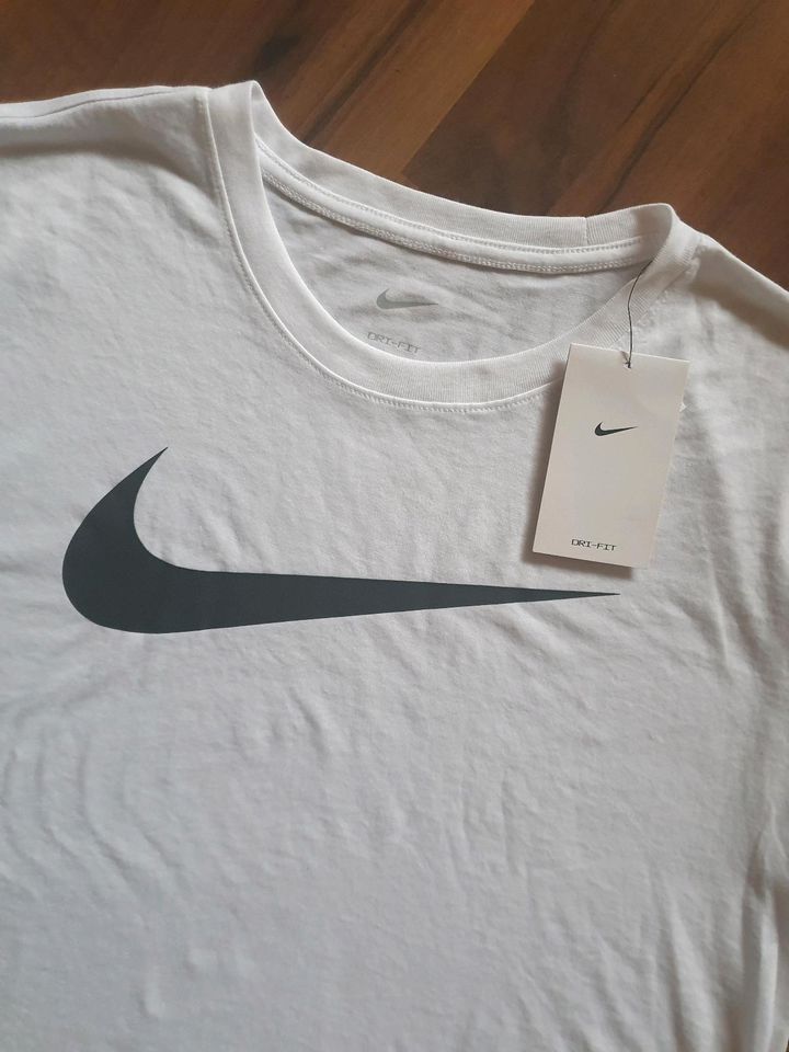 Nike T- Shirt Weiß Gr.XL Neu in Witten