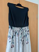 Kleid elegant schick Maxikleid Abendkleid Satin 38/M wie NEU Bayern - Meitingen Vorschau