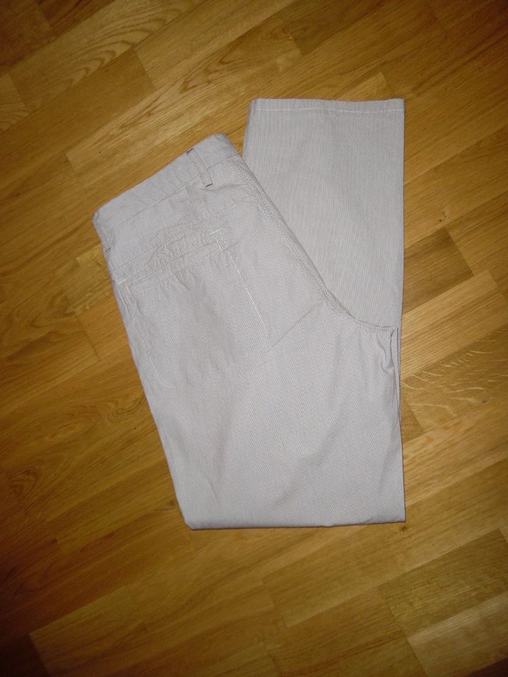 Massimo Dutti Chino Hose in Gr. M in Lindau