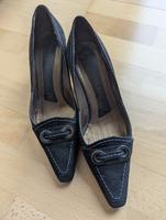 Peter Kaiser Pumps Wildleder schwarz Gr. 38 wie neu Hessen - Taunusstein Vorschau
